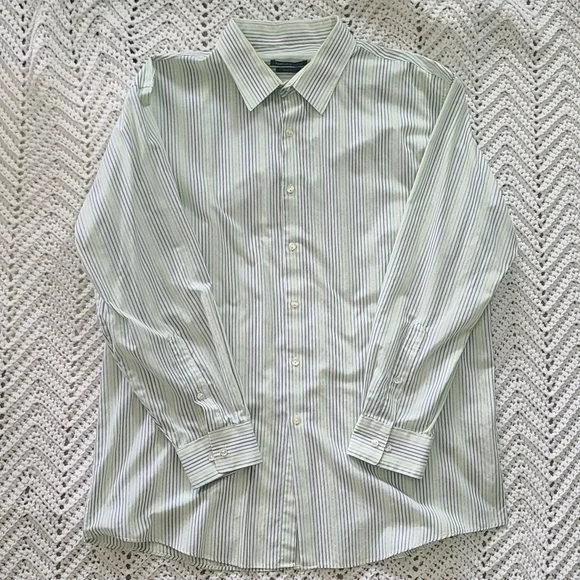slim fit dress slacks Performance Knit Short Sleeve Solid main image 1